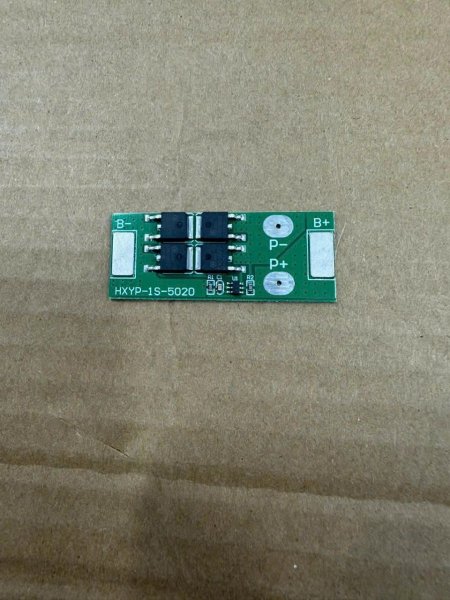 Mạch BMS 1S 3.7V 18A cùng một cổng